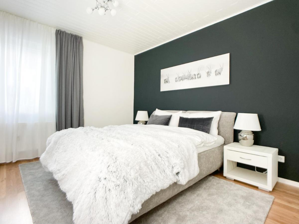 M-Style 01 Apartment Mit Terrasse Und Gasgrill, 24H Self-Check-In, Free Parking, Netflix Nürnberg Eksteriør billede