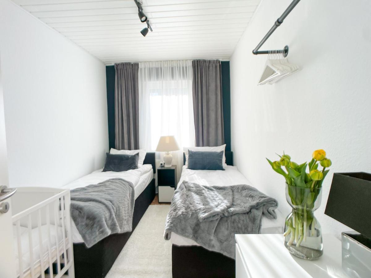 M-Style 01 Apartment Mit Terrasse Und Gasgrill, 24H Self-Check-In, Free Parking, Netflix Nürnberg Eksteriør billede