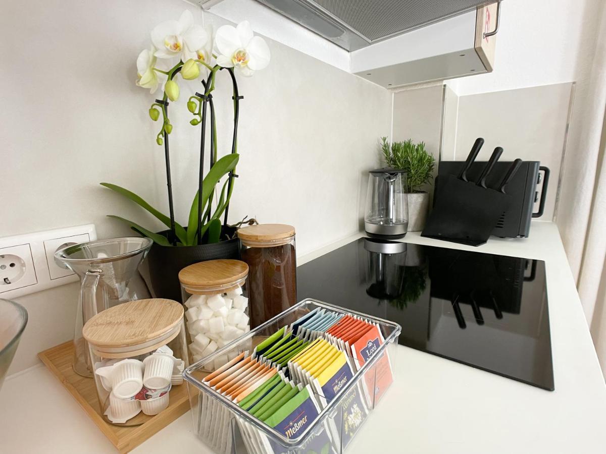 M-Style 01 Apartment Mit Terrasse Und Gasgrill, 24H Self-Check-In, Free Parking, Netflix Nürnberg Eksteriør billede